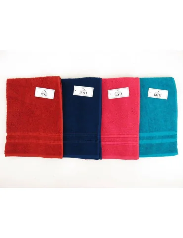 Käsipyyhe 50x70 cm eri värejä